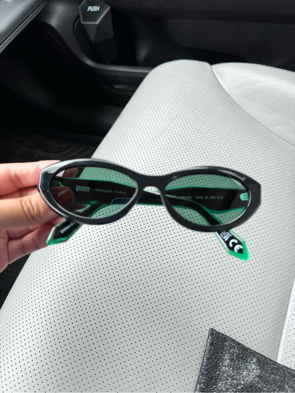 Diff Eyewear Wicked Black Oval Sunglasses with Green Lenses